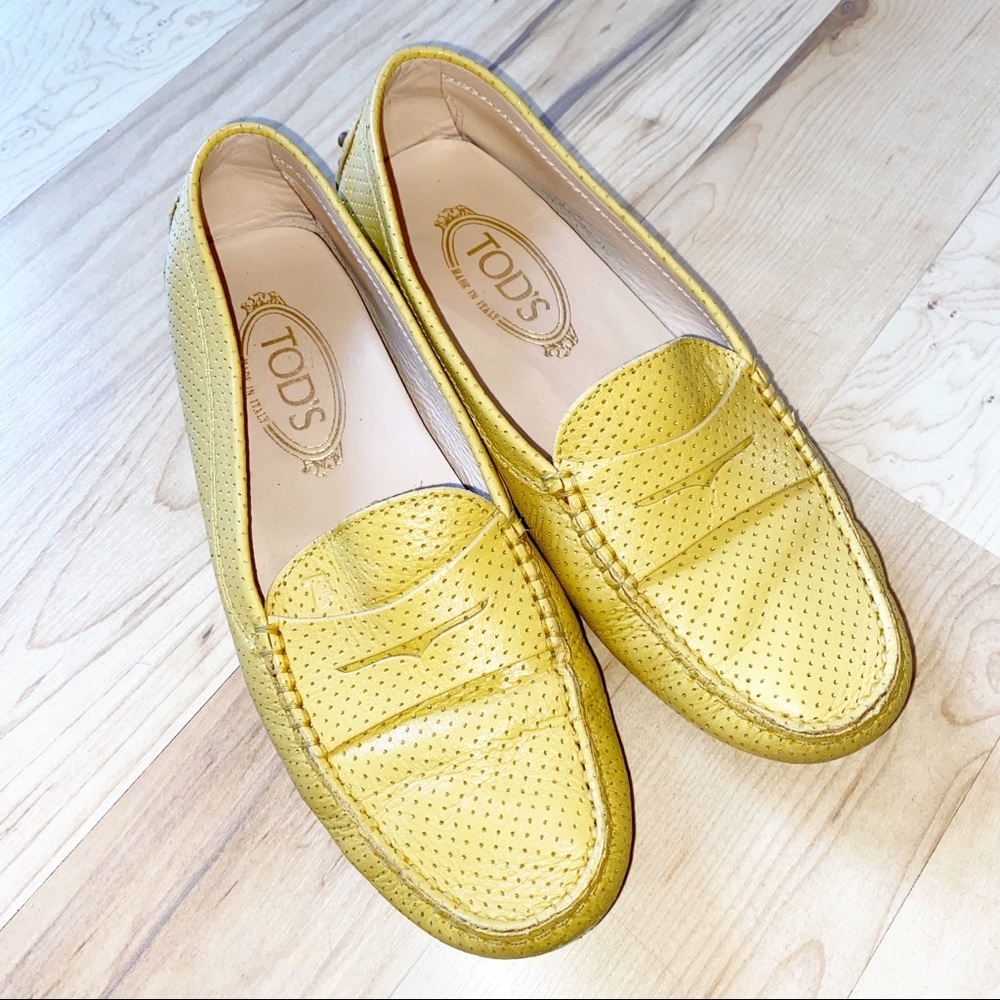 Tod’s Gommino Leather Slip on Driving Loafers